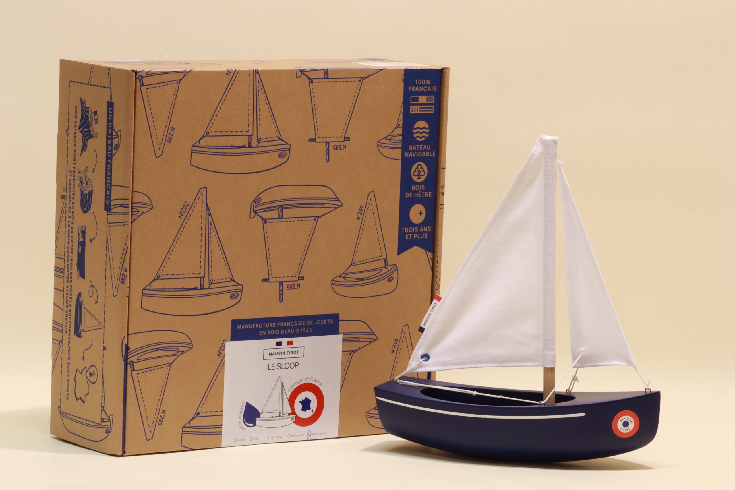 Sloop Bleu marine de la Maison Tirot