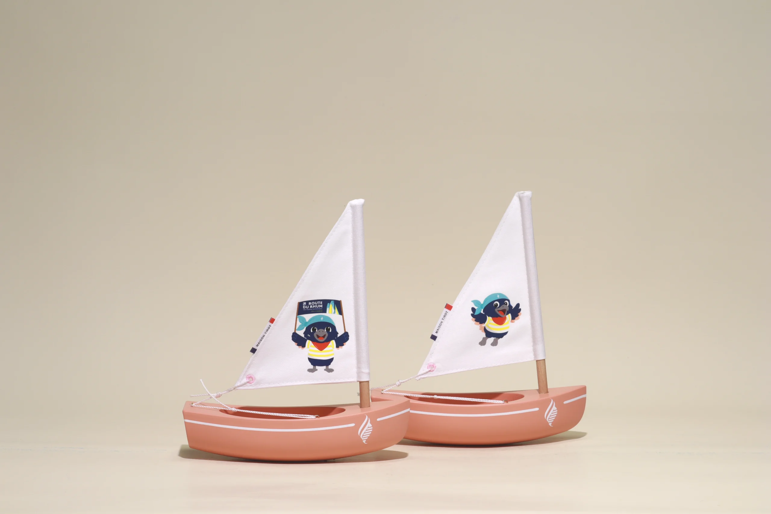 Bachis Rose flamant "Route du Rhum -Destination Guadeloupe" de la Maison Tirot